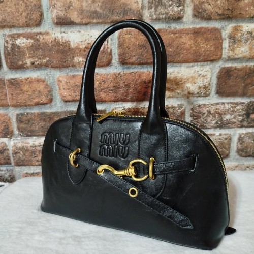 Miu Miu El ve Omuz Çantası / Siyah